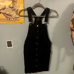 Forever 21 size small